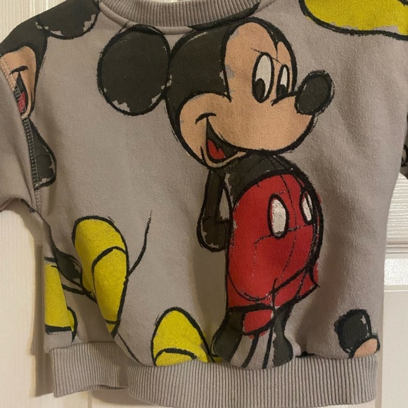 Zara Disney Mickey Mouse Sweatshirt - Picture 3 of 7